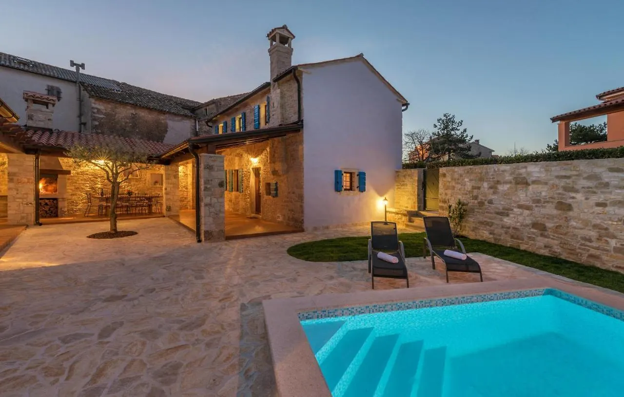 Heritage Villa Croc Buje Croacia